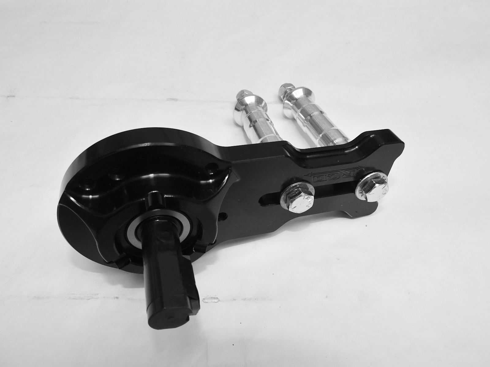 RCD3007000001 Belt Drive Fuel Pump Bracket With motorplate stands